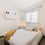 Home2book Sunlit & Stylish In 아파트 *